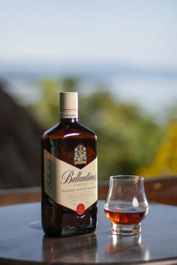 WHISKY (1).webp